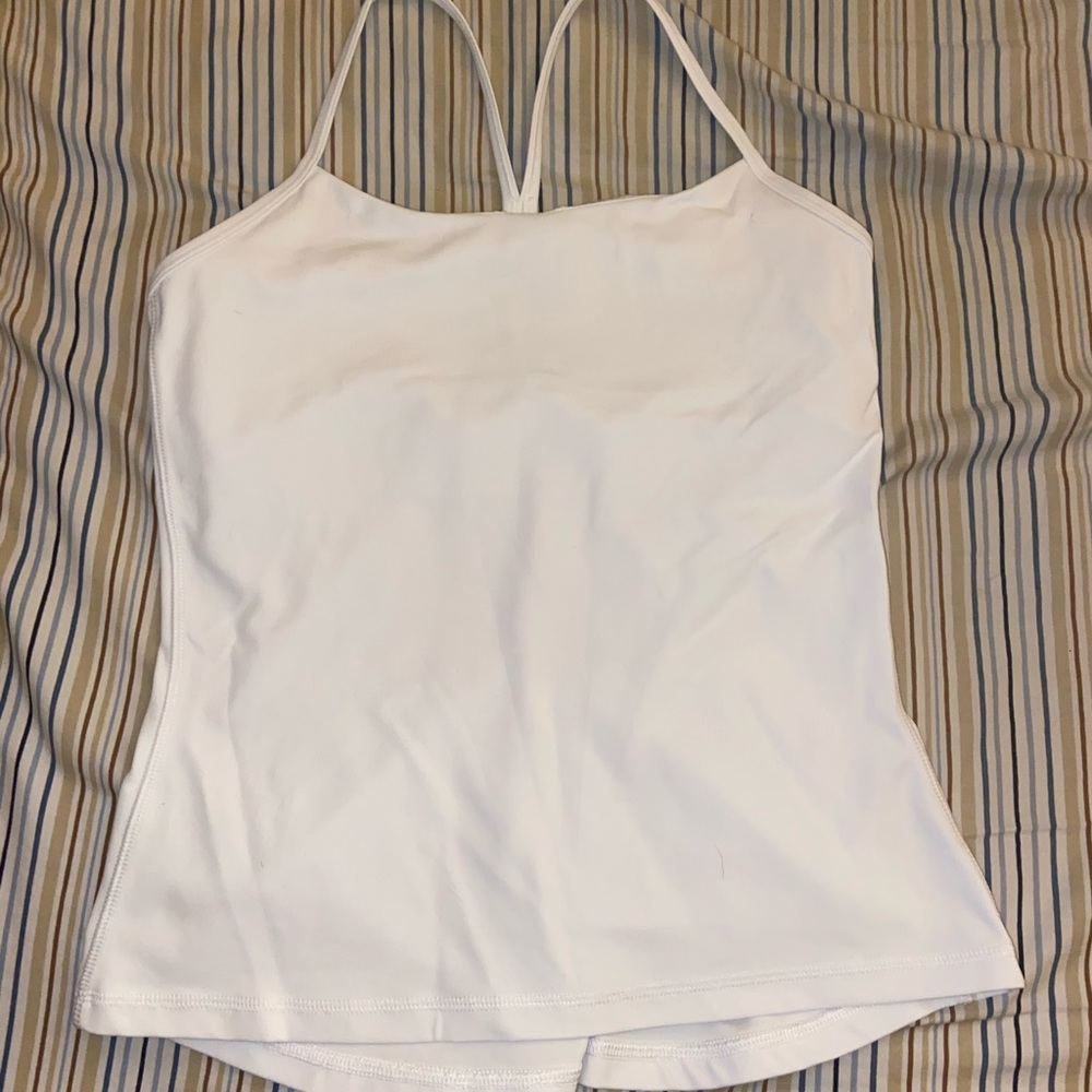 Intro shelf stori  tank!